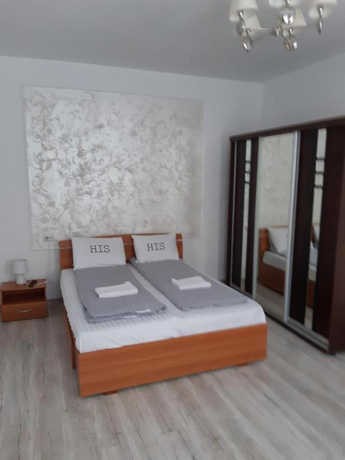 Modern Apartament Central Old Town Braşov Esterno foto